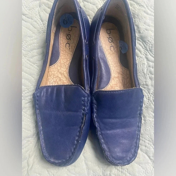 B.O.C. Dark Blue/ Purple Leather Slip On Loafers Size 6.5 - Picture 1 of 6